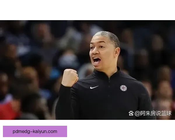 诺伊尔国家队前景分析：状态回暖，期待亚锦赛争辉